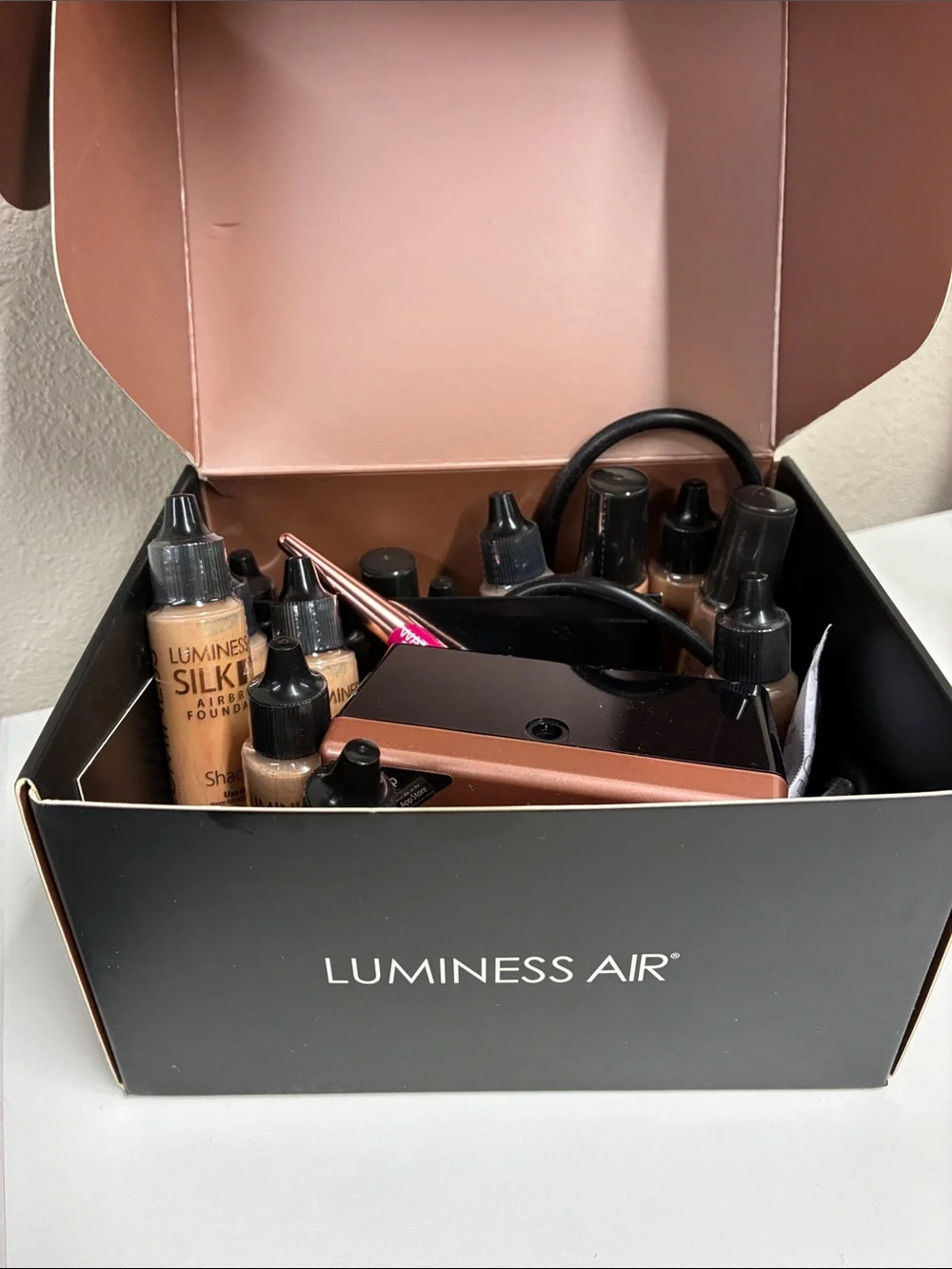 Luminess Rose Gold Airbrush Makeup Compressor with Dual-Action Gun